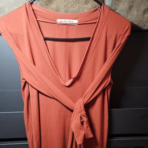 We The Free long-sleeved tee - Picture 2 of 9